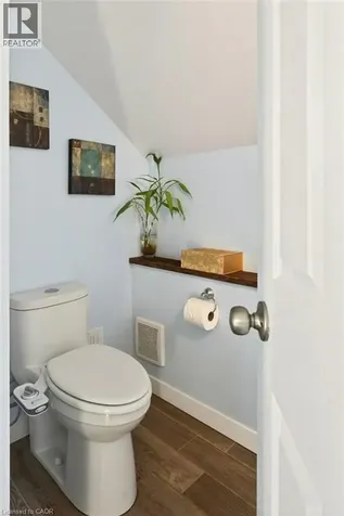9 Morton Avenue Dundas ON L9H 2P4