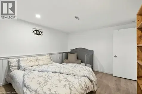 9 Morton Avenue Dundas ON L9H 2P4