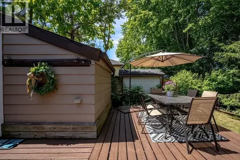 9 Morton Avenue Dundas ON L9H 2P4