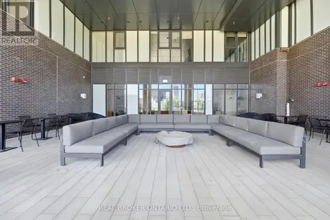 5 Defries Street Toronto (regent Park) ON M5A 0W7