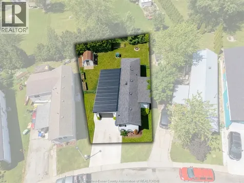 31 Dana Drive Essex ON N8M 1Z1
