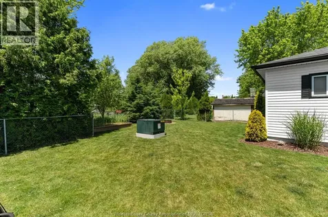 31 Dana Drive Essex ON N8M 1Z1
