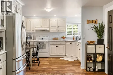 31 Dana Drive Essex ON N8M 1Z1