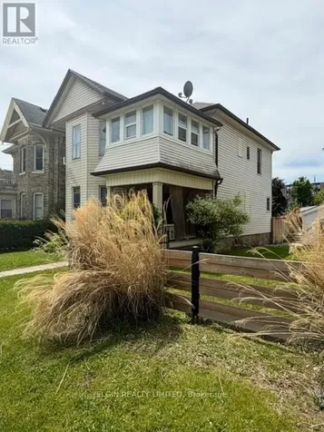 46 Elgin Street St. Thomas ON N5R 3M1