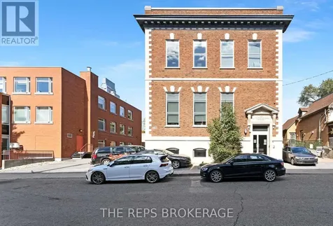 43 Eccles Street Ottawa ON K1R 6S3