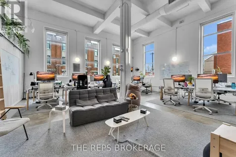 43 Eccles Street Ottawa ON K1R 6S3