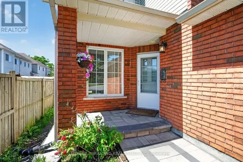1654 Varennes Boulevard Ottawa ON K4A 4B2
