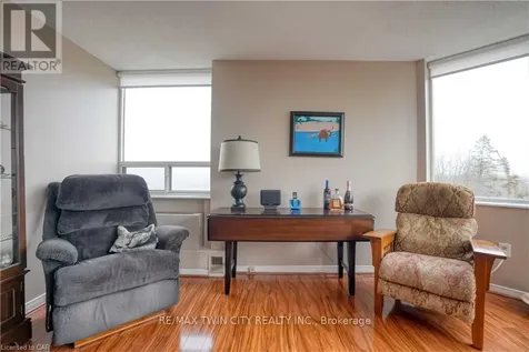 3227 King Street East Kitchener ON N2A 3Z9