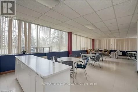 3227 King Street East Kitchener ON N2A 3Z9