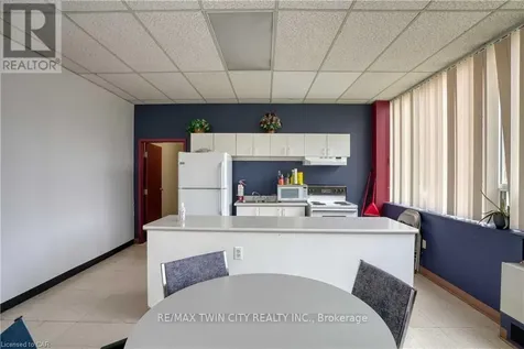 3227 King Street East Kitchener ON N2A 3Z9