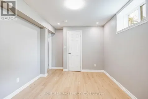 417 Rivertrail Avenue North Kitchener ON N2A 0K2