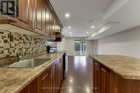 1263 Countrystone Drive Kitchener ON N2N 3S4