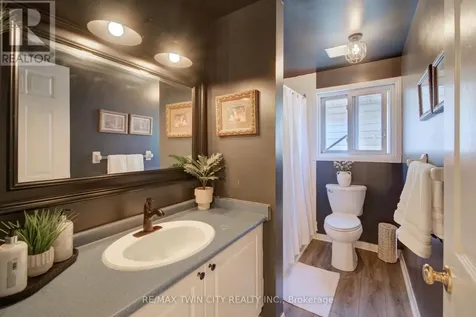 243 Auburn Drive Waterloo ON N2K 3X7