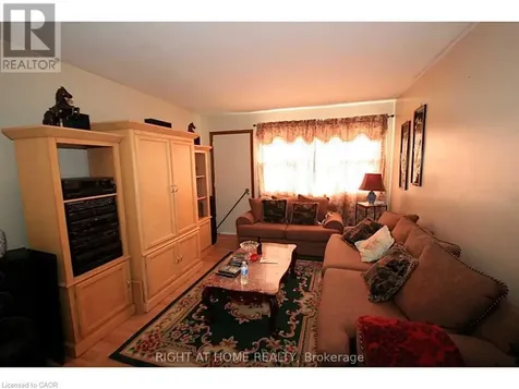 115 Sixth Avenue Brantford ON N3S 1B1