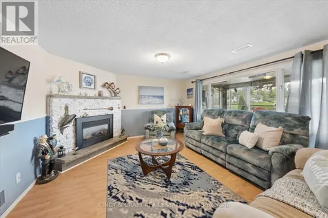 488 Mcconnell Drive Selwyn ON K9J 6X3
