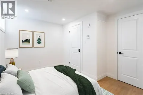 115 Catharine Street North Hamilton ON L8R 1J5