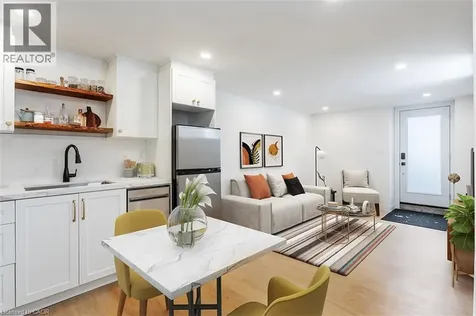 115 Catharine Street North Hamilton ON L8R 1J5