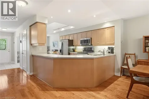 2140 Turnberry Road Burlington ON L7M 4L8