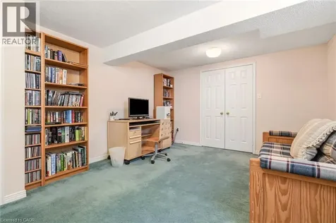 2140 Turnberry Road Burlington ON L7M 4L8