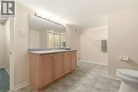 2140 Turnberry Road Burlington ON L7M 4L8