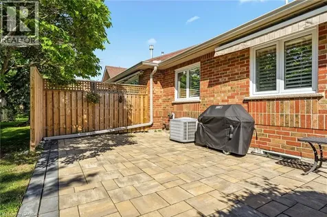 2140 Turnberry Road Burlington ON L7M 4L8