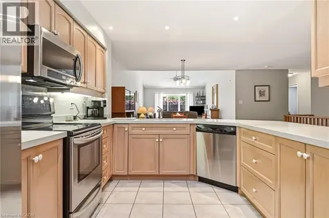 2140 Turnberry Road Burlington ON L7M 4L8