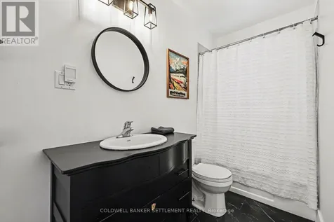 88 Russell Street East Smiths Falls ON K7A 1G7