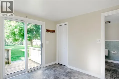 6887 Tecumseh Lakeshore ON N0R 1N0