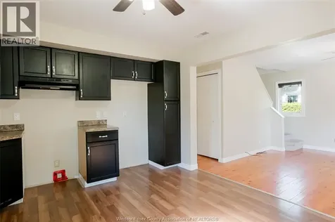 6887 Tecumseh Lakeshore ON N0R 1N0