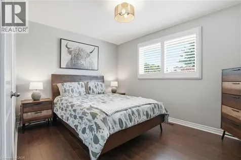 92 Watt Avenue Welland ON L3B 1J4