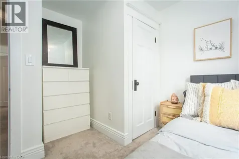 826 Beach Boulevard Hamilton ON L8H 6Z5
