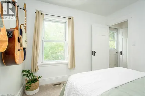 826 Beach Boulevard Hamilton ON L8H 6Z5