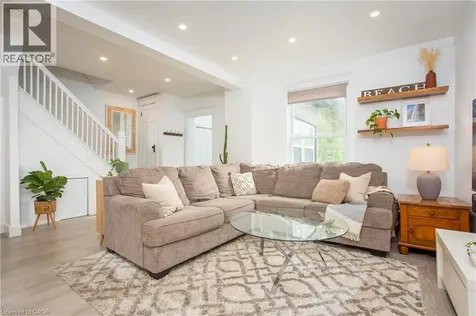 826 Beach Boulevard Hamilton ON L8H 6Z5