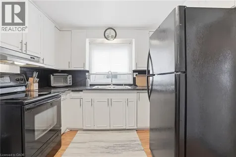 632 Steele Street Port Colborne ON L3K 4Y7
