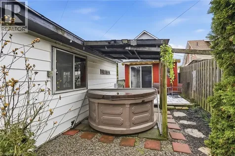 632 Steele Street Port Colborne ON L3K 4Y7