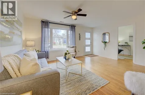 73 East 33rd Street Hamilton ON L8V 3T3