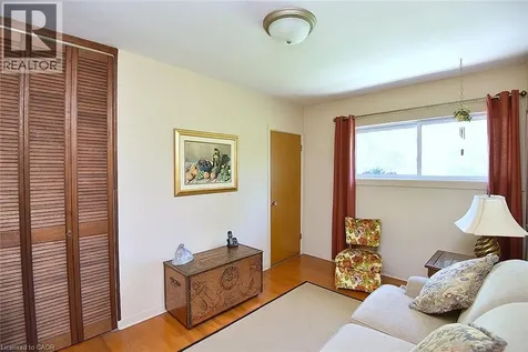19 Gildea Street Hamilton ON L8V 2G6