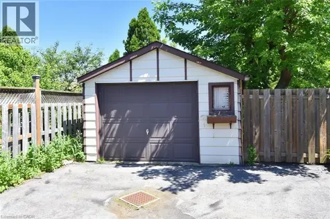 19 Gildea Street Hamilton ON L8V 2G6