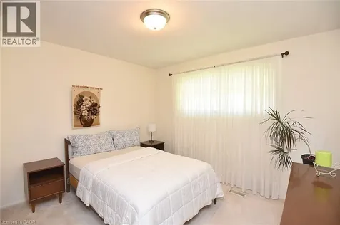 19 Gildea Street Hamilton ON L8V 2G6