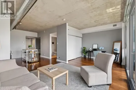 340 Mcleod Street Ottawa ON K2P 1A4