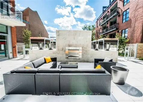 340 Mcleod Street Ottawa ON K2P 1A4