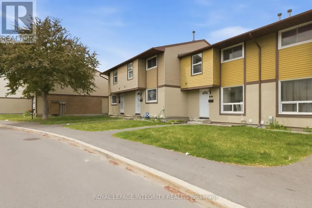 2570 Southvale Crescent Ottawa ON K1B 5B7