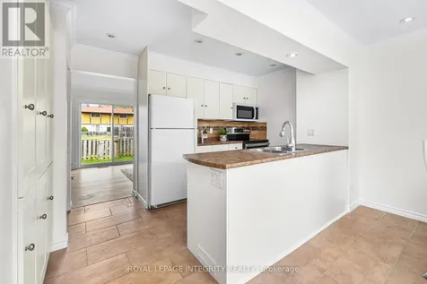 2570 Southvale Crescent Ottawa ON K1B 5B7