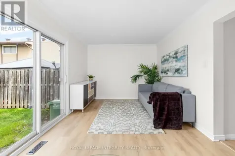 2570 Southvale Crescent Ottawa ON K1B 5B7