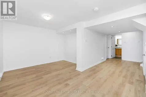 2570 Southvale Crescent Ottawa ON K1B 5B7