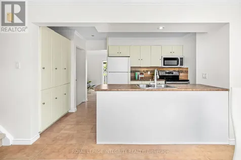 2570 Southvale Crescent Ottawa ON K1B 5B7