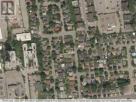 944 Eve Street Ottawa ON K1K 3R4