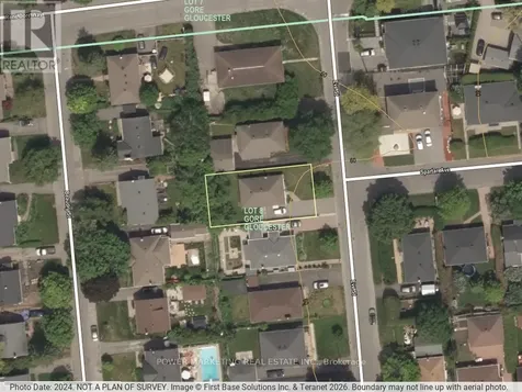 944 Eve Street Ottawa ON K1K 3R4