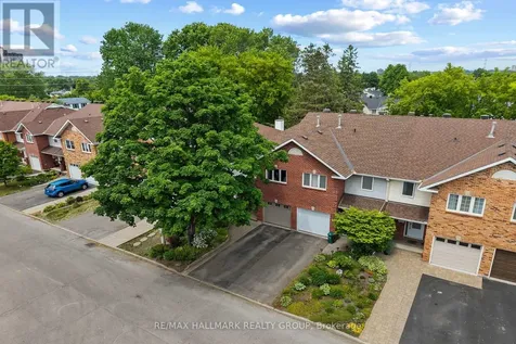 20 Royal Oak Court Ottawa ON K1T 3N9