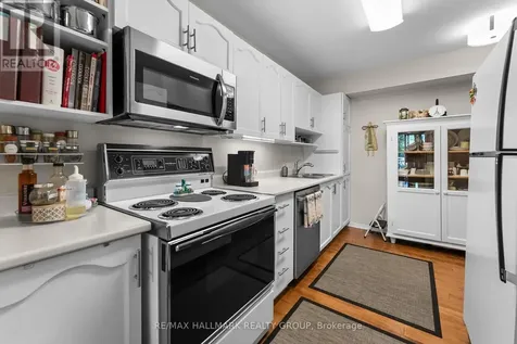 20 Royal Oak Court Ottawa ON K1T 3N9